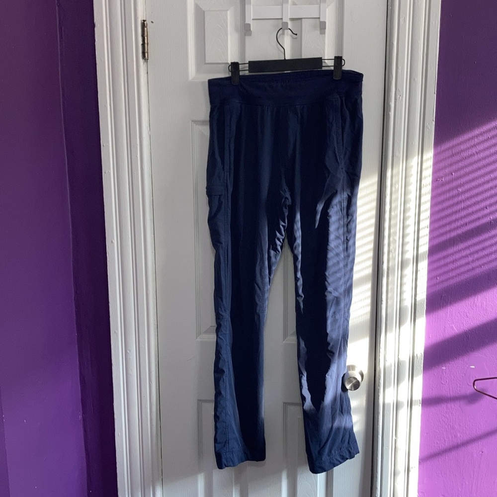 lululemon athletica Men's Deep‎ Blue Dance Studio Pants Size Medium